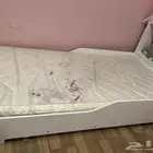 سرير اطفال بنات