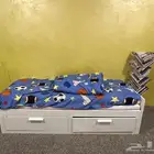 سرير اكيا القابل للتمدد