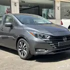 نيسان صني نص فل اللون رمادي موديل 2024