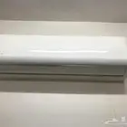 مكيف ماندو 2 طن شبه جديد