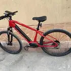 للبيع دراجه هوائيه كهربائيه كوزون مقاس17.5 دراجه فخمه 2025