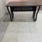 طاولة مكتب