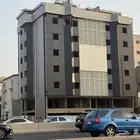 للإيجار عمارة سكن للشركات عدد الغرف من 70 إلى 90 غرفة