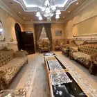 كنب تركي نظيف مع ملحقاته للبيع