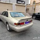 كامري 2002 ذهبي