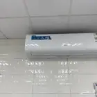 يوجد لدينا مكيف جديد أستخدام شهر واحد وشاشة و كميرات