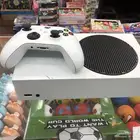 اكس بوكس سيروس اس 500 جيجا عالشرط نظيف جدا