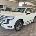 تويوتا لاندكروزر 2025   L4 سعودي اصفار صادر لوحات اقل سعر