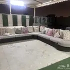 كنب ابيض ووردي