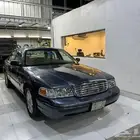 فورد قكتوريا 2010