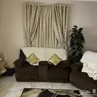 كنب Recliner مستعمل SACO مع وسادات مفرش قماش طاولة جانبيه