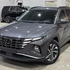 توسان بنزين 2021 فل كامل 1600 cc بدي وكاله ب 68 الف مسجل .