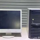 للبيع جهاز كمبيوتر مكتبي قديم ماركة SIEMENS