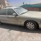 للبيع فورد كروان ماركيز