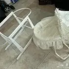 سرير مولود مجانا