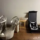 اكسسوار عروسه و كعب وتاج