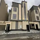 للبيع شقه ارضيه بمدخل سياره مستقل بالضيافه
