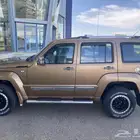 جيب شروكي 2012 فل كامل لمتد للبيع او البدل بسياره صغيره