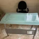 طاولة مكتبية