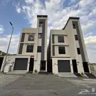 للبيع بالمحاله شقق علويه بسطح خاص تشطيب vip ب520 الف