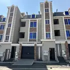 للبيع شقق علويه ممتازه والسعر 520 الف بحى المعارض خميس مشيط