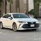للبيع تويوتا افالون