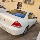 للبيع  نيسان صني 2011 قير عادي البيع مستعجل بدواعي السفر