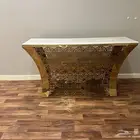 طاولة استقبال