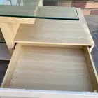 طاولة تلفزيون
