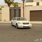 لكزس 430 .