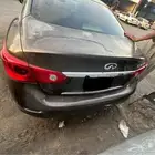 انفنتي Q50نظيفه بس جتها صدمة