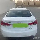 إلنترا سيارة