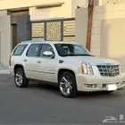 اسكاليد 2014 بلاتينيوم .