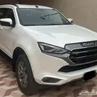 ايسوزو mux 2024 للبيع نظيف جدا  اخو الوكالة ممشى 6.000 كم