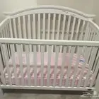 سرير اطفال