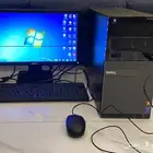 للبيع جهاز كمبيوتر معا ملحقاته شاشه كيبورد ماوس