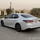 كامري ستاندر مطور 2021للون لؤلؤي