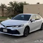 كامري ستاندر مطور مديل2021 ابيض لؤلؤي