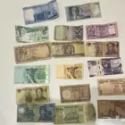 عملات متنوعة من جميع الدول