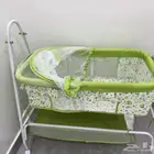 سرير اطفال مواليد