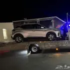 سطحه الرياض لنقل السيارات داخل وخارج الرياض