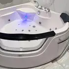 جاكوزي مقاس متر ونص في متر ونص