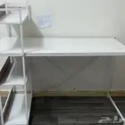 مكتبه