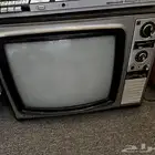 للبيع تلفزيون قديم ديكور فقط