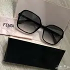 للبيع نظارة نسائية من ماركة Fendi   شبة جديد استخدام بسيط