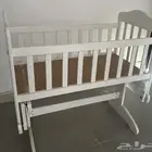 سرسر مواليد وطاولة طعام رخام