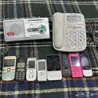 جوالات قديمه وتلفون ومسجل
