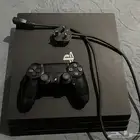 للبيع بلاستيشن 4 برو
