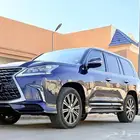 جيب لكزس LX 2018 لون كحلي منوة للمستخدم