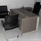 لوحه ومكتب محل للبيع